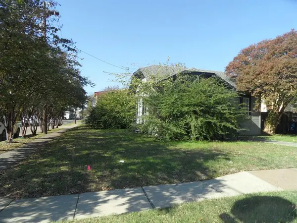 Dallas, TX 75206,2003 Summit Avenue #.01010 AC