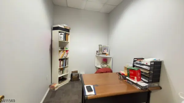 6110 Bergenline Ave, West New York Town, NJ 07093