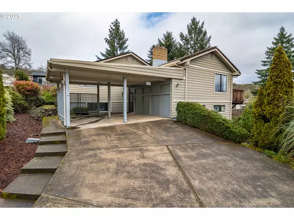 Roseburg, OR 97471,1834 NW FINCH CT