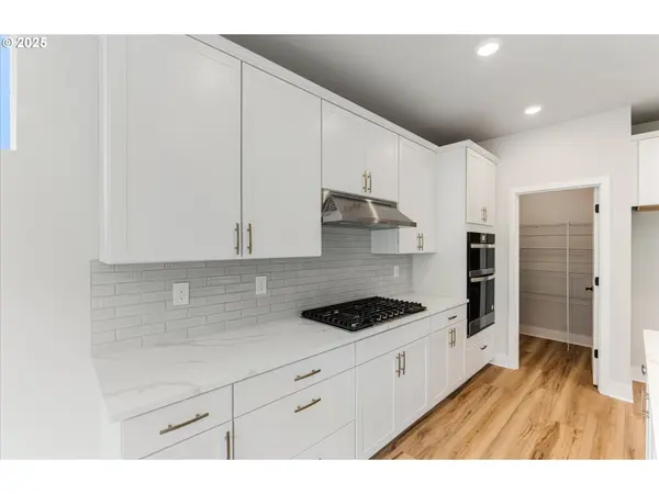 3881 W 4TH ST, Washougal, WA 98671