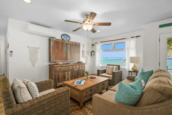 4910 ALIOMANU RD, Anahola, HI 96703