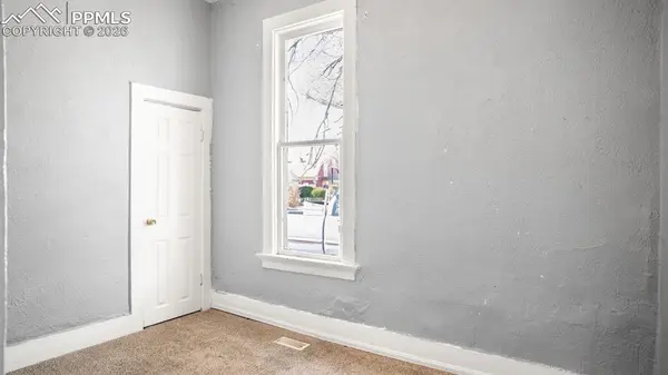 611 W 11th ST, Pueblo, CO 81003