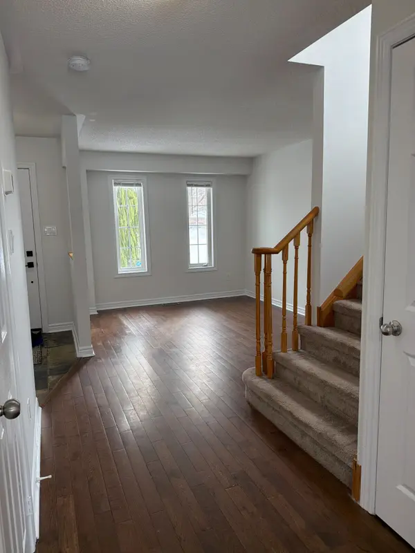 Barrie, ON L4N 0A1,12 Woodfern CT