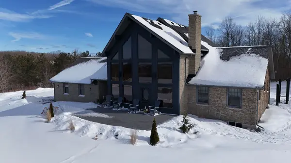 418 Wilson RD, Centre Hastings, ON K0K 3E0