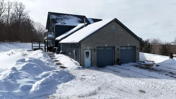 418 Wilson RD, Centre Hastings, ON K0K 3E0