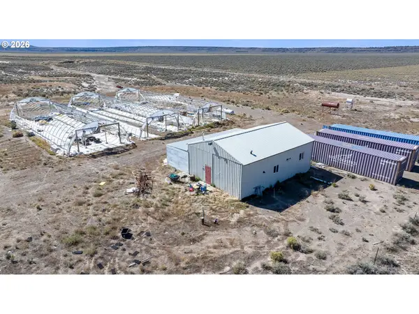 Christmas Valley, OR 97641,31868 Hwy 20