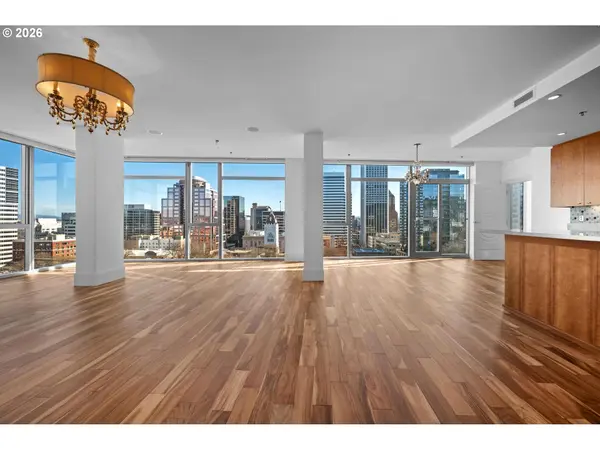 Portland, OR 97205,1221 SW 10TH AVE #1201