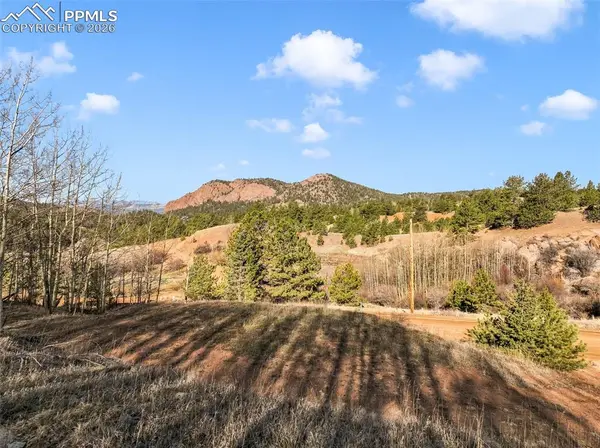 690 Anges DR, Cripple Creek, CO 80813