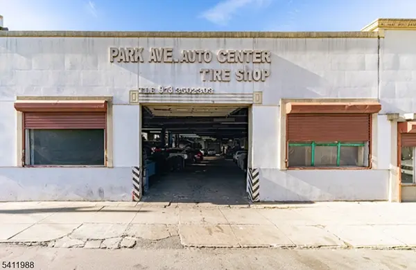 236 Park Ave, Newark City, NJ 07107