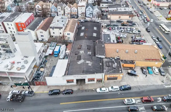 236 Park Ave, Newark City, NJ 07107