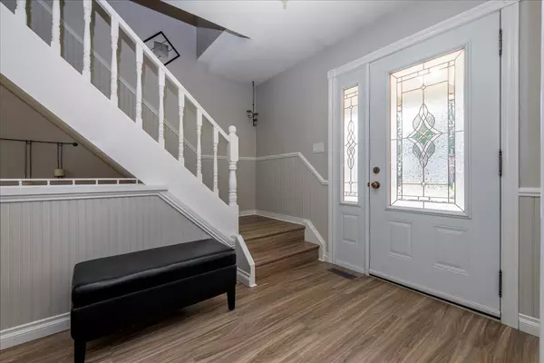 Barrie, ON L4M 4X6,23 Virgilwood CRES