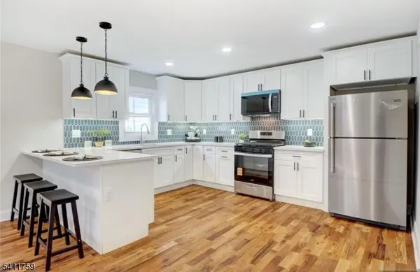 495 S Clinton St, East Orange City, NJ 07018