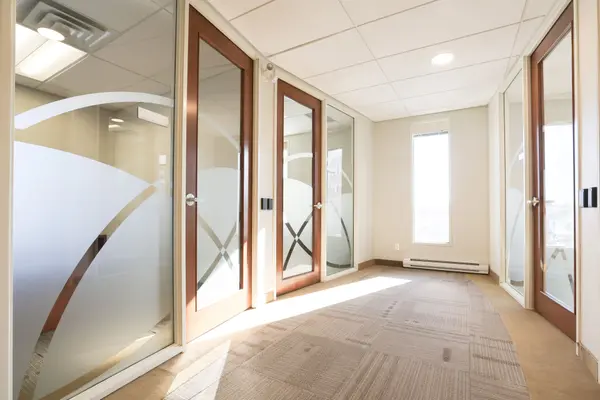 1376 Bank ST #501 Furnished, Billings Bridge - Riverside Park And Area, ON K1H 7Y3