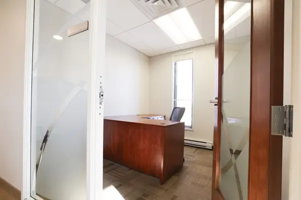 1376 Bank ST #501 Furnished, Billings Bridge - Riverside Park And Area, ON K1H 7Y3