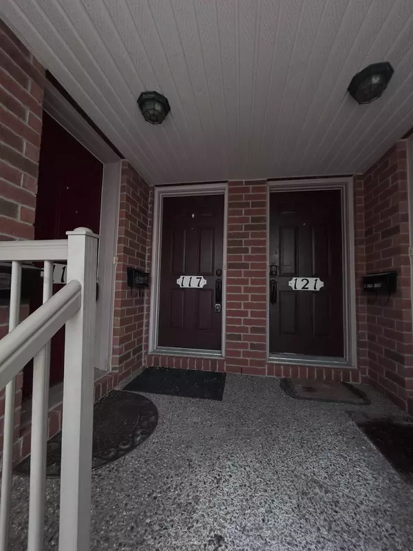 Barrhaven, ON K2J 0A1,117 Keltie Private #5