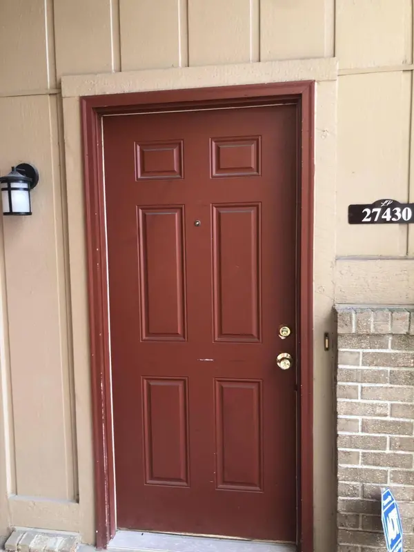 27430 Evergreen RD #36, Lathrup Vllg, MI 48076