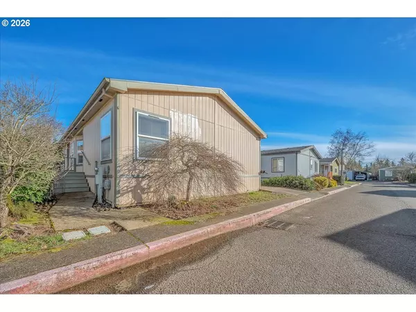 Gresham, OR 97080,1949 SE PALMQUIST RD #121