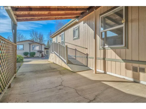 Gresham, OR 97080,1949 SE PALMQUIST RD #121