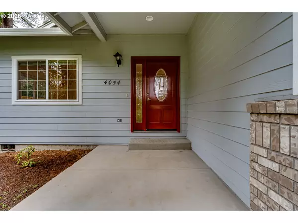 Eugene, OR 97405,4054 ALDER ST