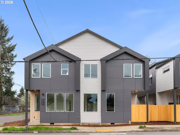 7193 SE CRYSTAL SPRINGS BLVD #8, Portland, OR 97206