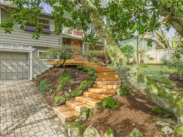 764 10TH ST, Lake Oswego, OR 97034