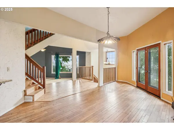 2925 NW VERDE VISTA TER, Portland, OR 97035