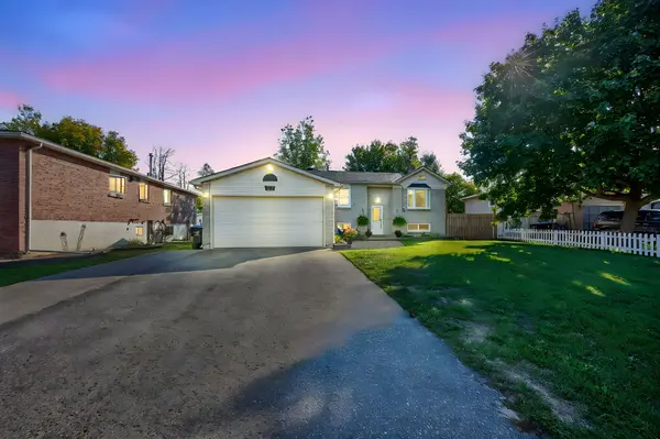 37 Mccarthy CRES,  Essa,  ON L0M 1B3