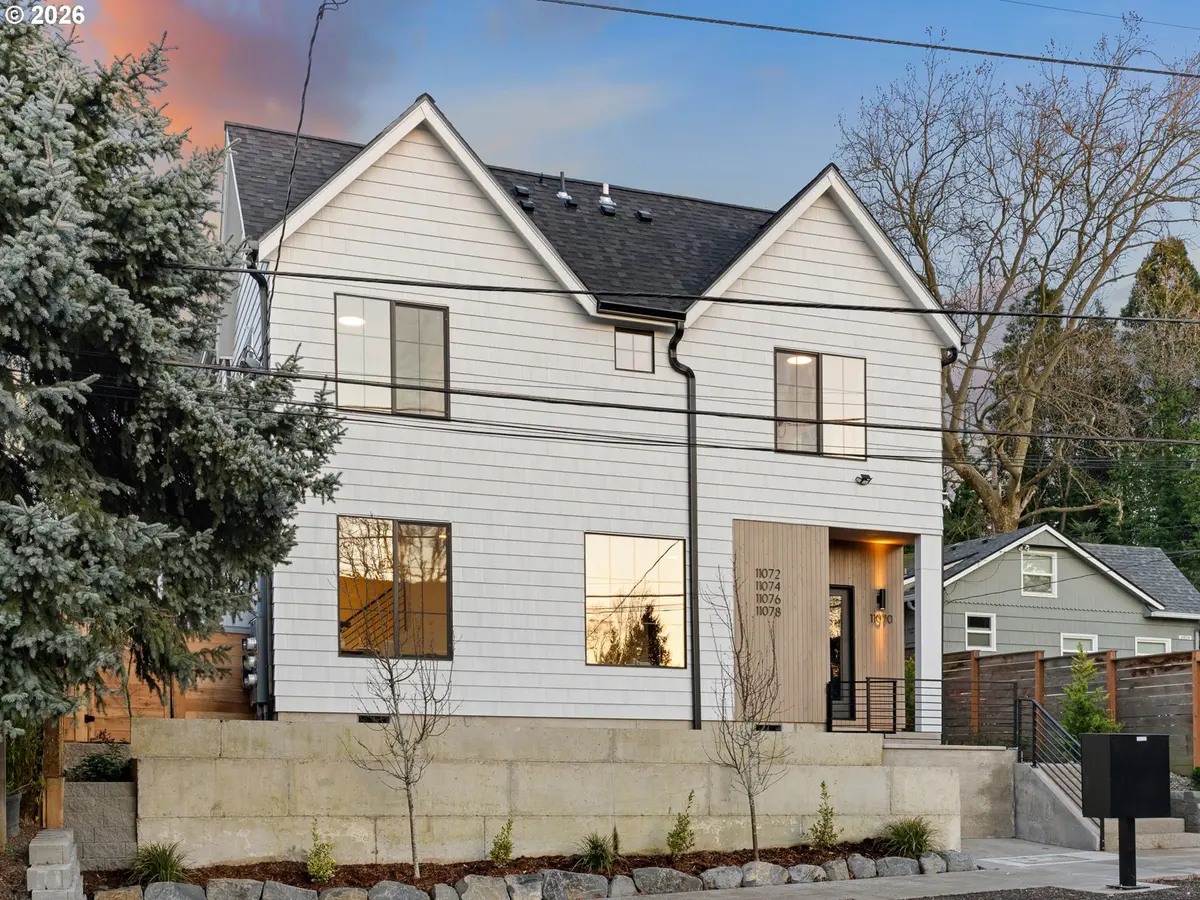 11072 SW 61st AVE #2, Portland, OR 97219