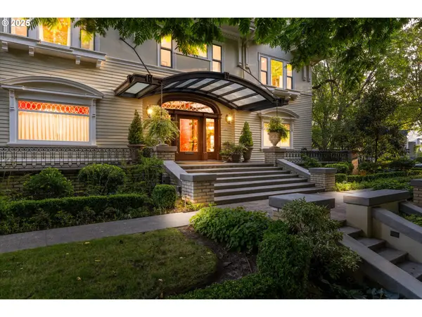 Portland, OR 97212,1408 NE KNOTT ST