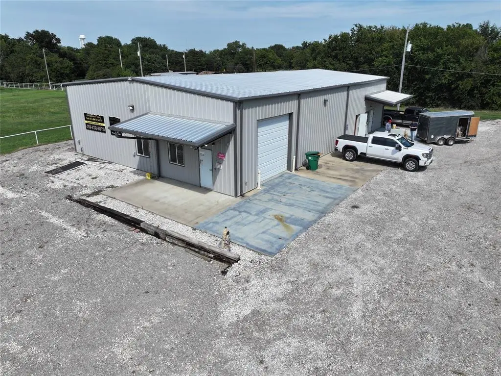 403 N Donation Street, Tioga, TX 76271