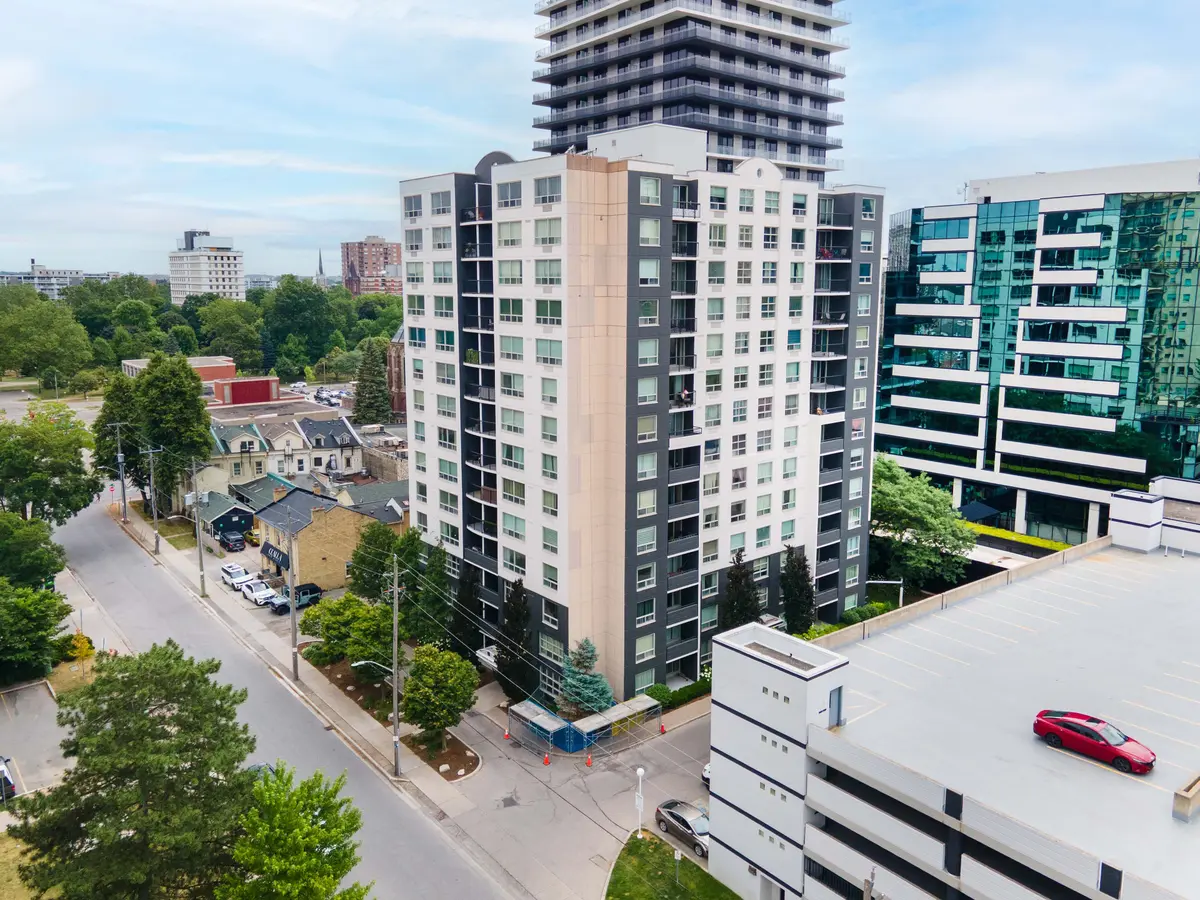 155 KENT ST #407, London East, ON N6A 5N7