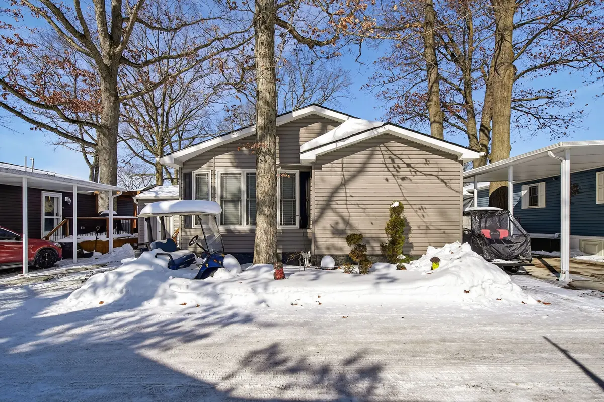 22790 Amiens RD #56, Middlesex Centre, ON N0L 1R0