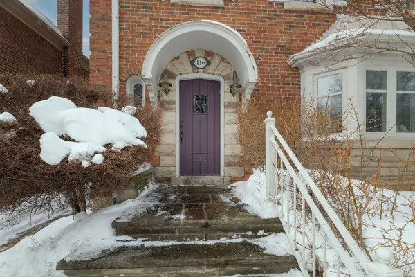 416 Rosemary RD, Toronto C03, ON M5P 3E5
