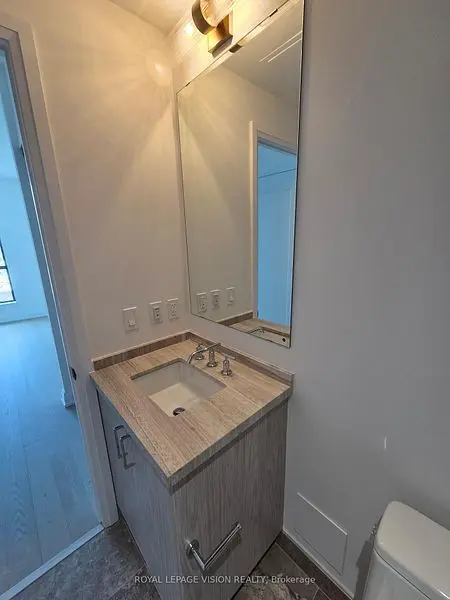 505 Glencairn AVE #216, Toronto C04, ON M6B 0B2