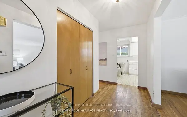 40 Hills RD, Ajax, ON L1S 2W4