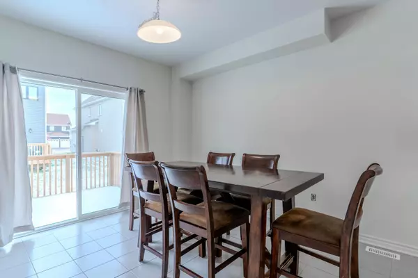 Clearview, ON L0M 1S0,244 McKenzie DR