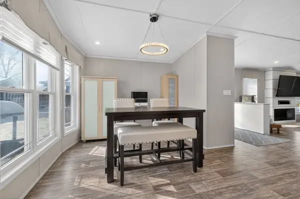 22790 Amiens RD #56, Middlesex Centre, ON N0L 1R0