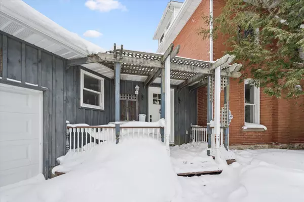 Centre Wellington, ON N0B 1A0,6933 Wellington 7 RD