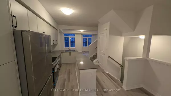 Cambridge, ON N3E 0E8,155 Equestrian WAY #11