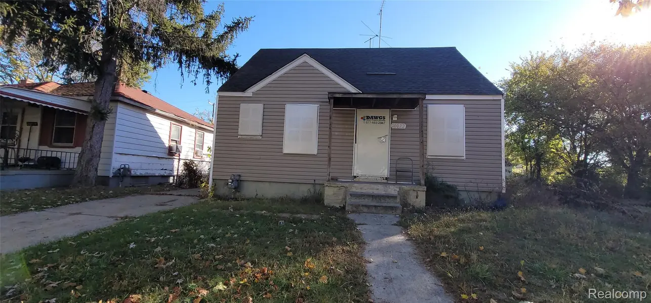 20022 Pinehurst ST, Detroit, MI 48221