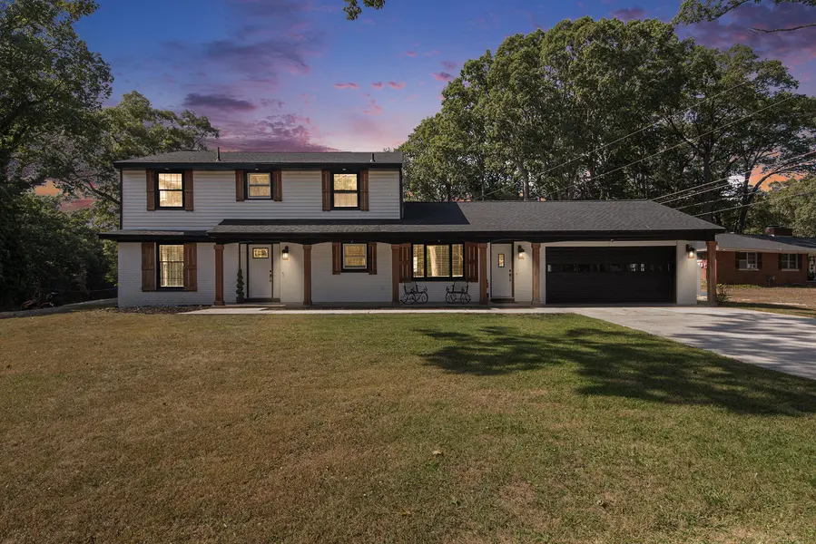 4085 Quainton RD, Norton Shores City, MI 49441