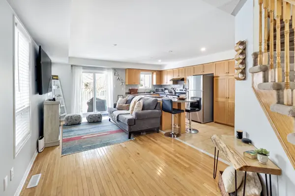 53 Bradley DR, Halton Hills, ON L7G 6B6