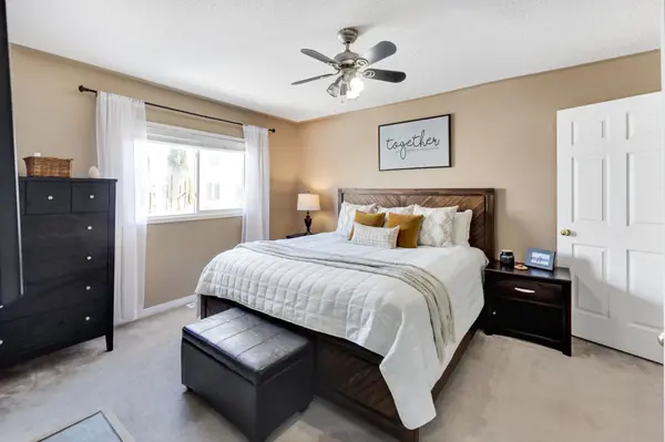 53 Bradley DR, Halton Hills, ON L7G 6B6