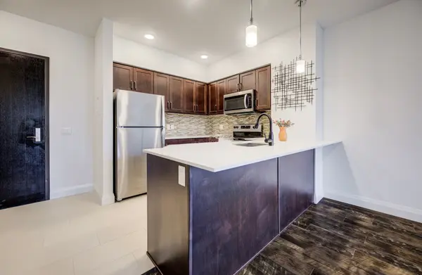 399 Queen ST S #417, Kitchener, ON N2G 0C4