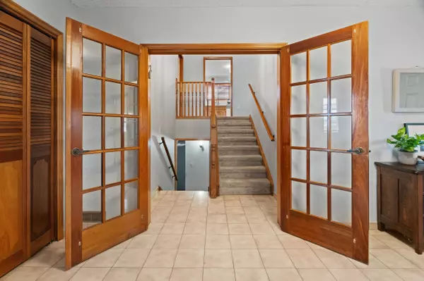 Fort Erie, ON L2A 2M2,181 Gilmore RD