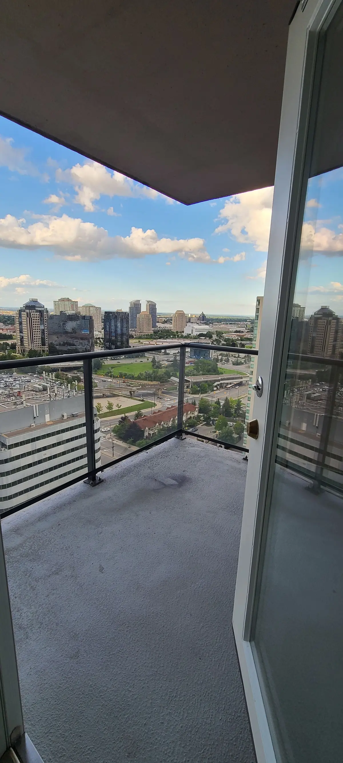 190 Borough DR #2801, Toronto E09, ON M1P 0B6