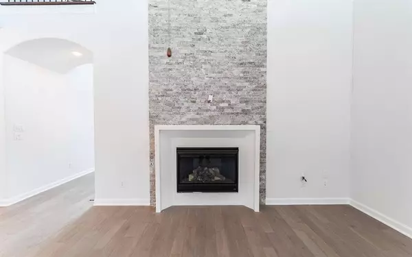 Heath, TX 75126,124 Deep Water Court