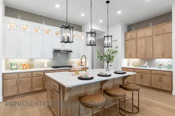 7541 Camas Avenue, Midlothian, TX 76084