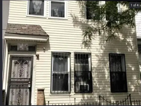 170 Veronica PL, Brooklyn, NY 11226