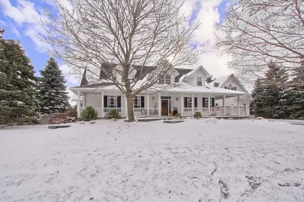 Essa, ON L0L 2N0,122 Davis TRL